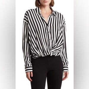 Ellen Tracy Stripe Knotted Long Sleeve Women’s Button up Great Condition Sz S